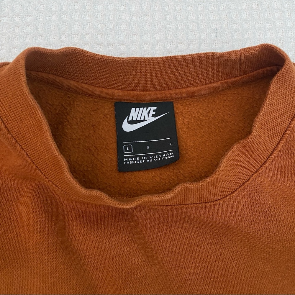 Nike Sportswear Club Fleece Rust Crewneck size Large - Picture 3 of 5